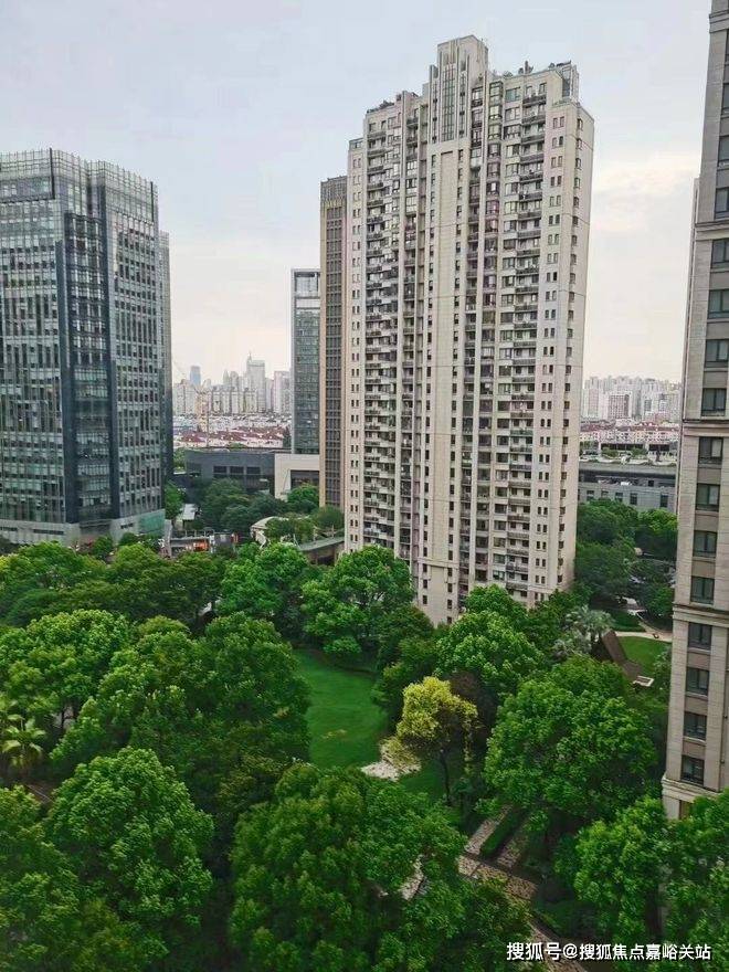最新房价_楼盘评测丨地址丨详情丨售楼处电话丨 交房时间开元ky棋牌品尊国际(品尊国际售楼处)网站-2025(图2)